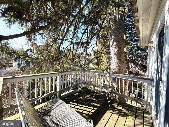 1236 DELAWARE AVE, Wyomissing, PA 19610