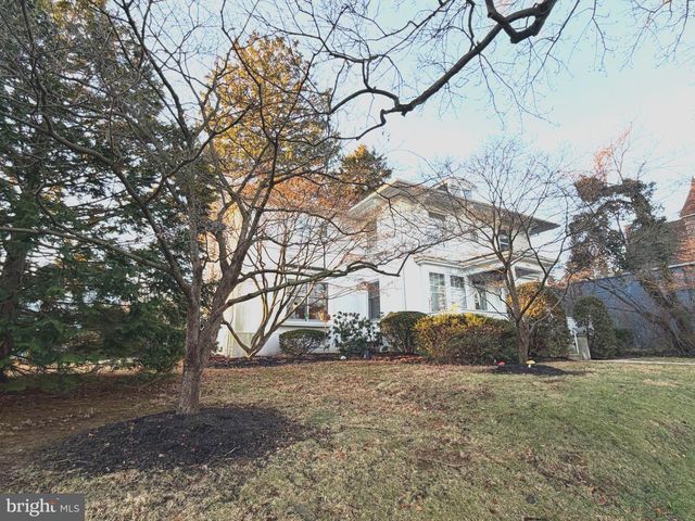 1236 DELAWARE AVE, Wyomissing, PA 19610