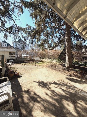 1236 DELAWARE AVE, Wyomissing, PA 19610