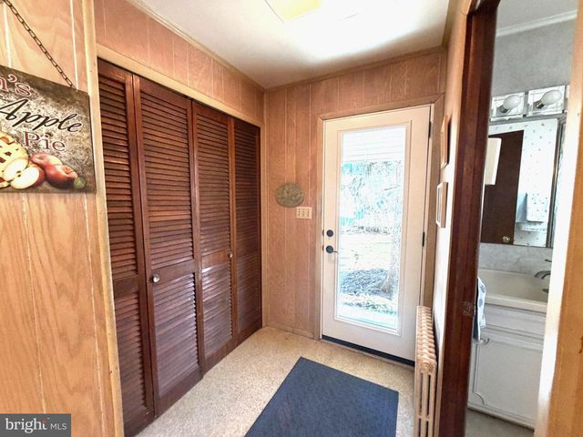 1236 DELAWARE AVE, Wyomissing, PA 19610