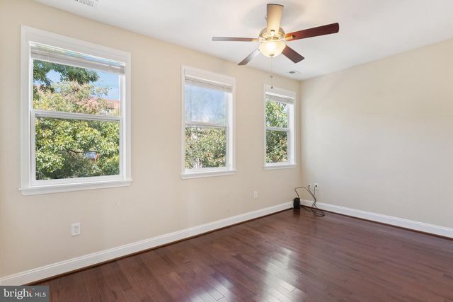 908 LONGFELLOW ST NW, Washington, DC 20011