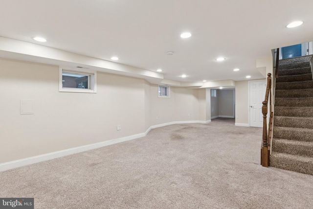 908 LONGFELLOW ST NW, Washington, DC 20011