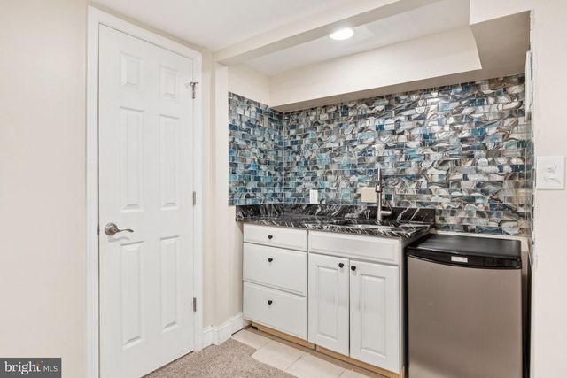 908 LONGFELLOW ST NW, Washington, DC 20011