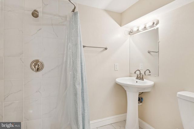 908 LONGFELLOW ST NW, Washington, DC 20011