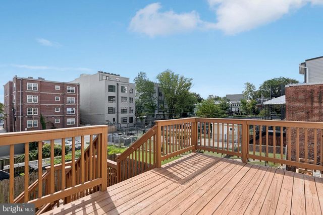 908 LONGFELLOW ST NW, Washington, DC 20011