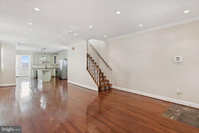 908 LONGFELLOW ST NW, Washington, DC 20011