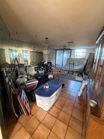 20500 W Country Club Dr 818, Aventura, FL 33180