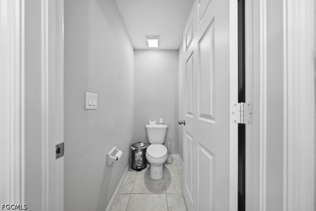132 NE 16th TER, Cape Coral, FL 33909