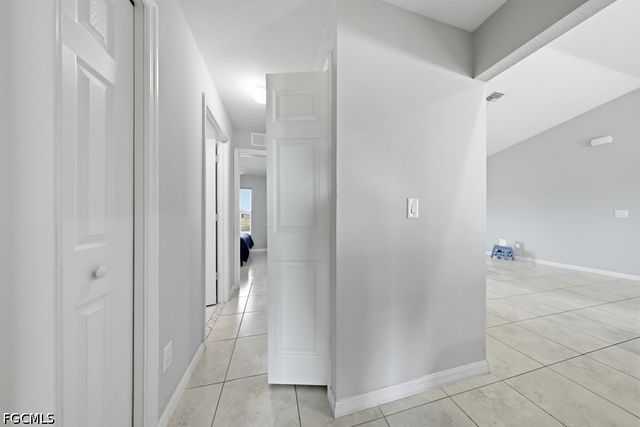 132 NE 16th TER, Cape Coral, FL 33909