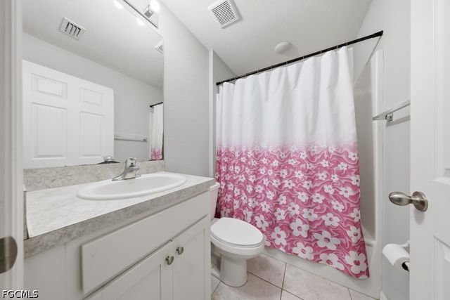 132 NE 16th TER, Cape Coral, FL 33909