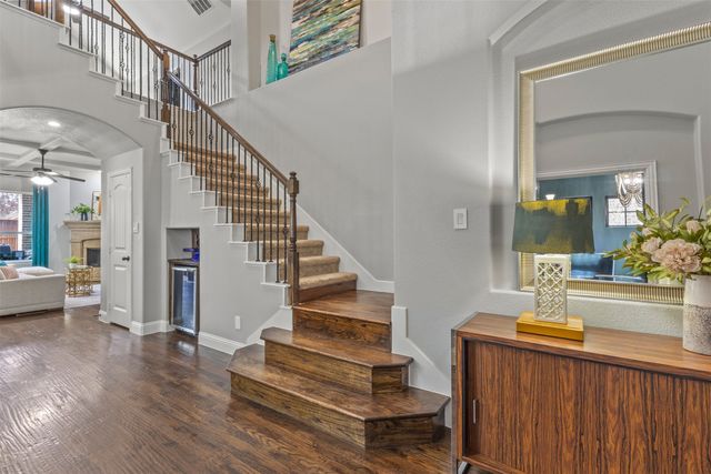 8732 James Drive, Lantana, TX 76226