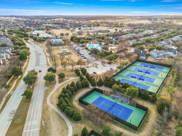 8732 James Drive, Lantana, TX 76226