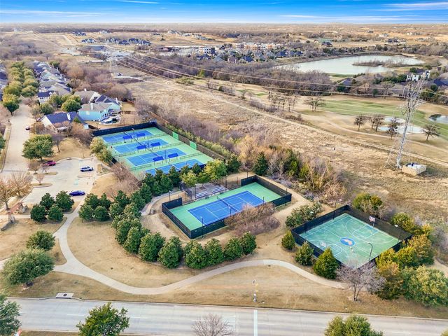 8732 James Drive, Lantana, TX 76226