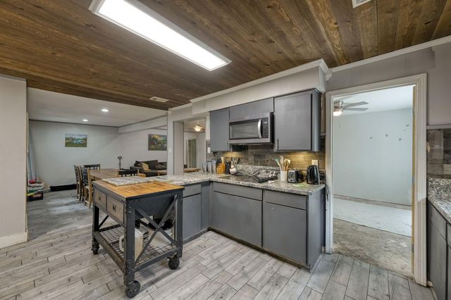 25410 Pepper Ridge Lane, Spring, TX 77373