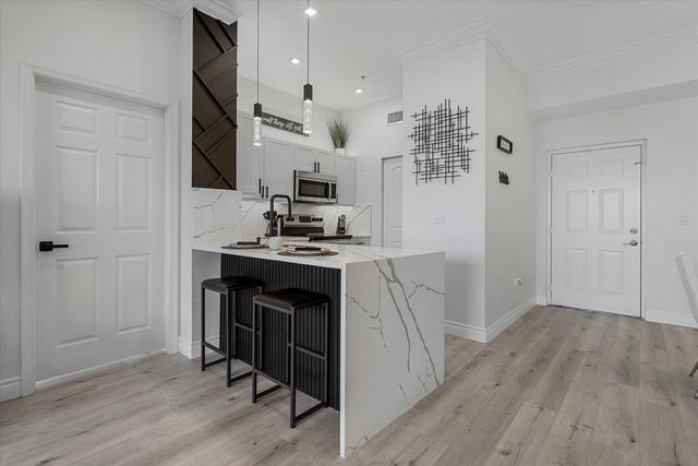 11730 Saint Andrews Place 304, Wellington, FL 33414