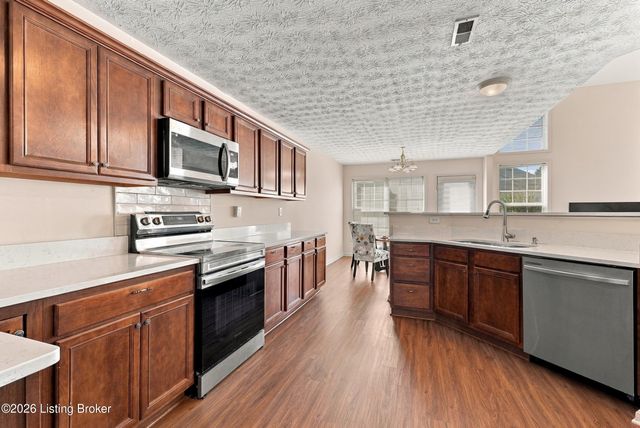 12628 Bay Tree Way, Louisville, KY 40245