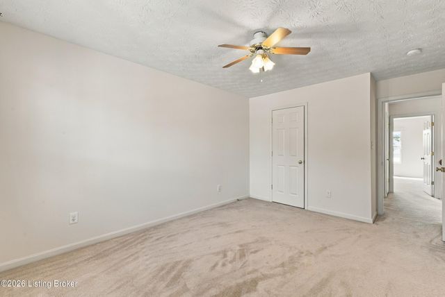 12628 Bay Tree Way, Louisville, KY 40245