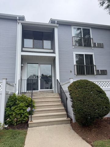 17 Village Rock Lane 19, Natick, MA 01760