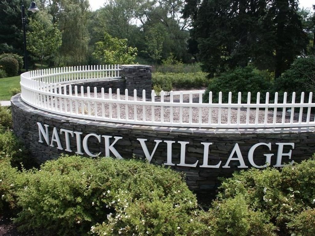 17 Village Rock Lane 19, Natick, MA 01760