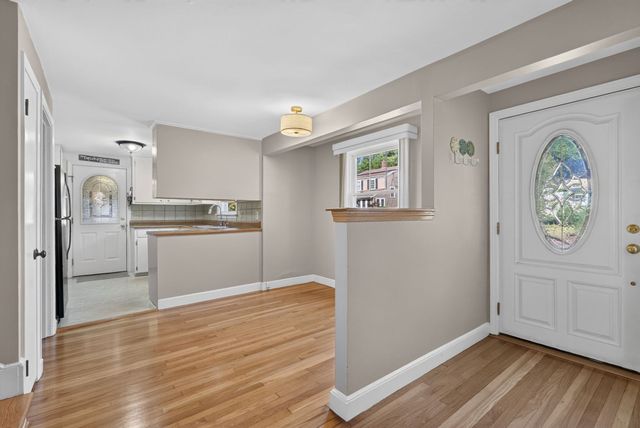 63 Burton Terrace, Weymouth, MA 02190