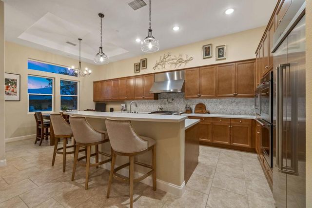 21 Alicante Circle, Rancho Mirage, CA 92270