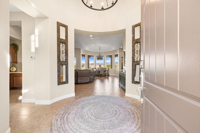 21 Alicante Circle, Rancho Mirage, CA 92270