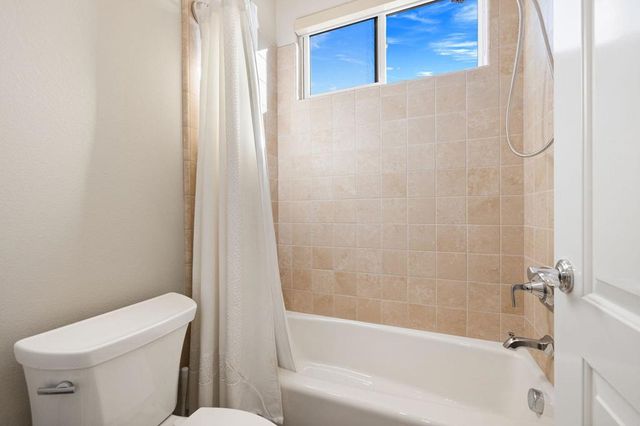 21 Alicante Circle, Rancho Mirage, CA 92270