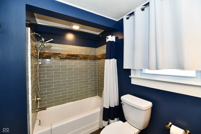 6186 Evanston Avenue, Indianapolis, IN 46220