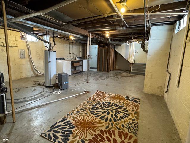 6186 Evanston Avenue, Indianapolis, IN 46220