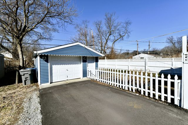 6186 Evanston Avenue, Indianapolis, IN 46220