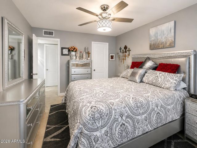 3425 E LIBBY Street, Phoenix, AZ 85032