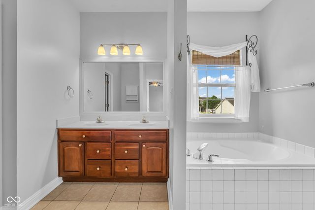 114 Burlington Parkway, Pittsboro, IN 46167