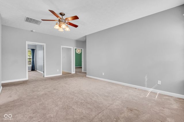 114 Burlington Parkway, Pittsboro, IN 46167