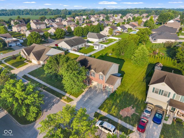114 Burlington Parkway, Pittsboro, IN 46167