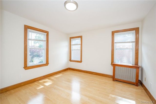 27 New Street, Eastchester, NY 10709