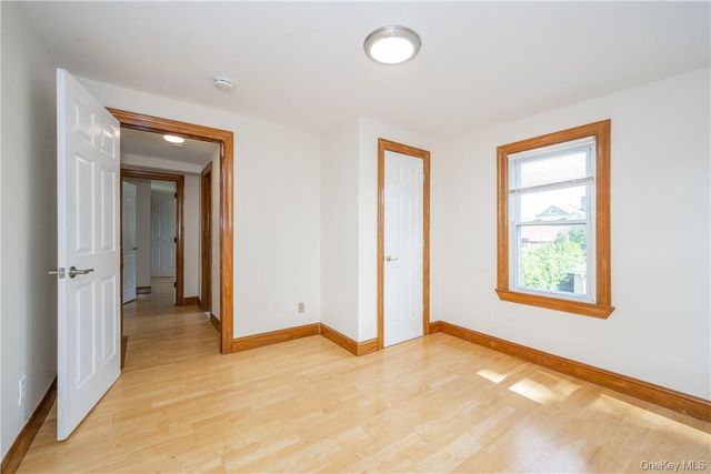 27 New Street, Eastchester, NY 10709