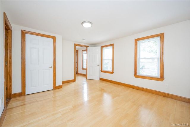 27 New Street, Eastchester, NY 10709