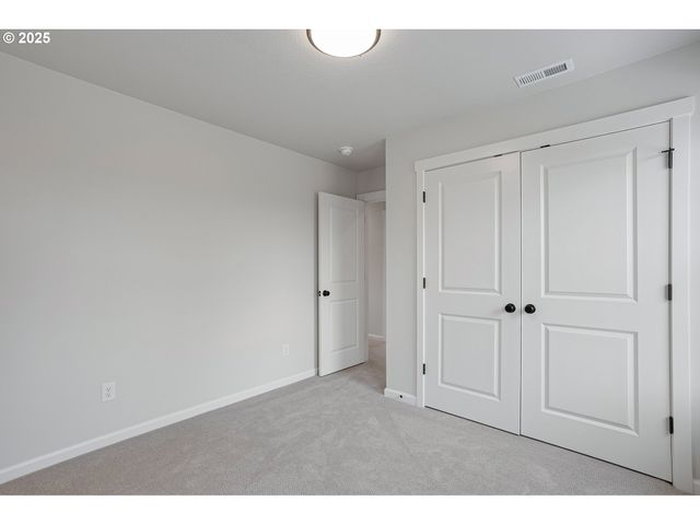 191 Se ACACIA Dr, Gresham, OR 97080