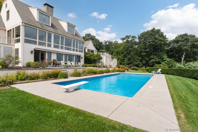 138 River Road, Essex, CT 06426