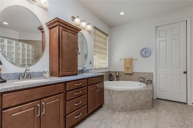 1867 W Quail Meadow Court, Hernando, FL 34442