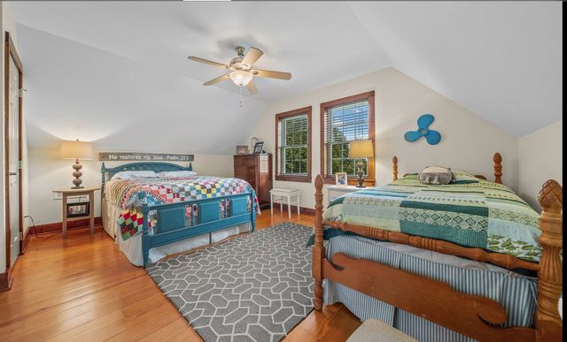 195 Summer Breeze Dr, Smithville, TN 37166