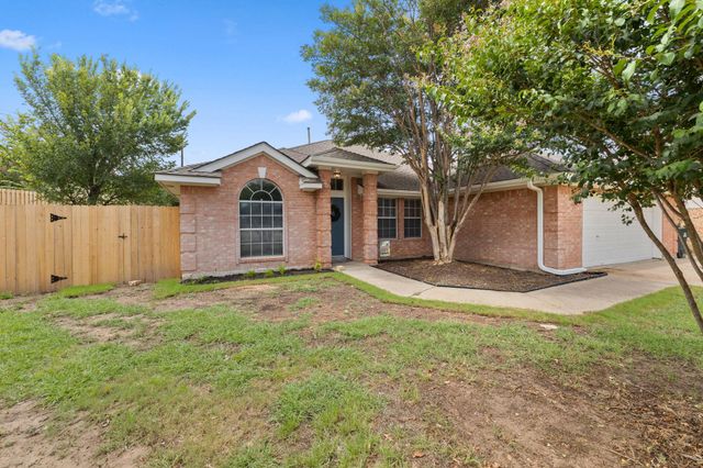 1510 Barcus DR, Georgetown, TX 78626