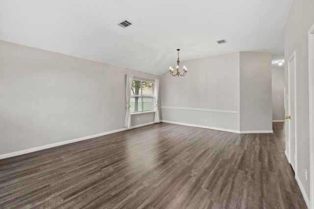 1510 Barcus DR, Georgetown, TX 78626