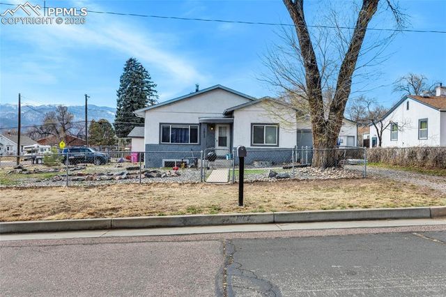 1012 Iowa Avenue, Colorado Springs, CO 80909