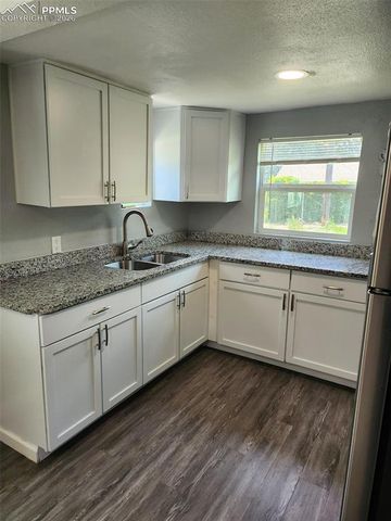 1012 Iowa Avenue, Colorado Springs, CO 80909