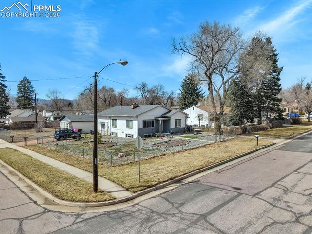 1012 Iowa Avenue, Colorado Springs, CO 80909