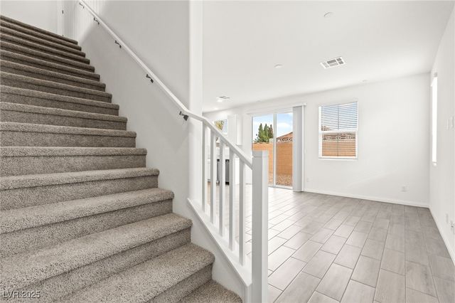 10146 Gabby Glen Street, Las Vegas, NV 89183