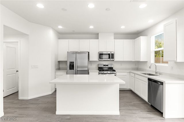 10146 Gabby Glen Street, Las Vegas, NV 89183