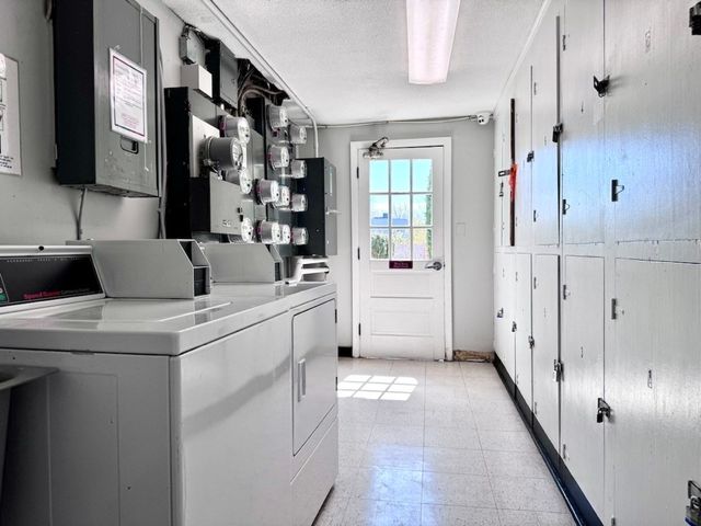 17 Old Colony Ln 10, Arlington, MA 02476