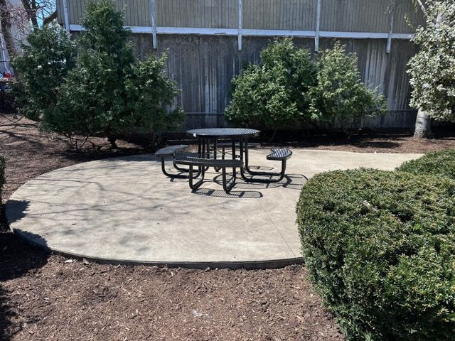 17 Old Colony Ln 10, Arlington, MA 02476